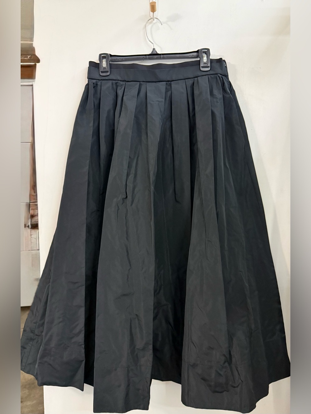 NWT Maje black taffeta skirt